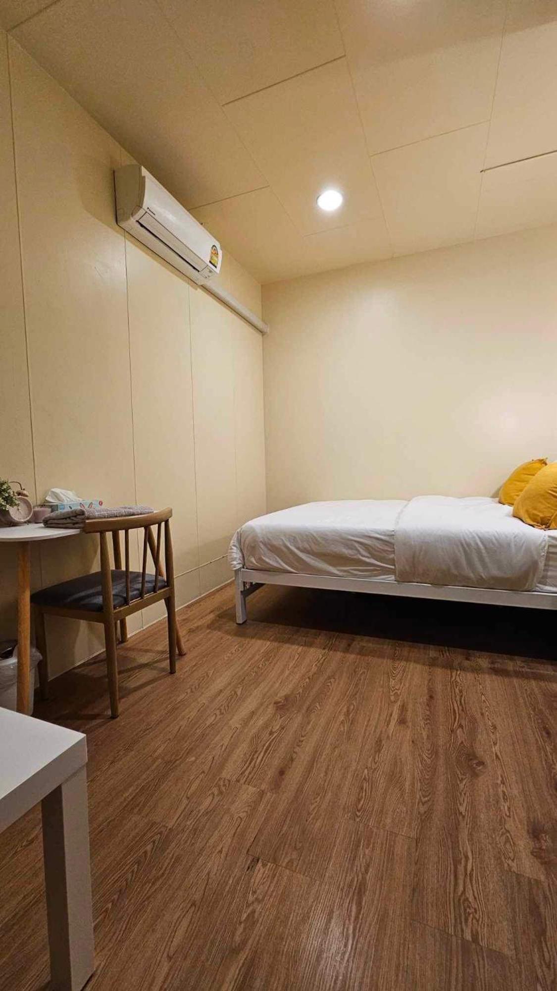 W District Guesthouse Bangkok Exteriér fotografie